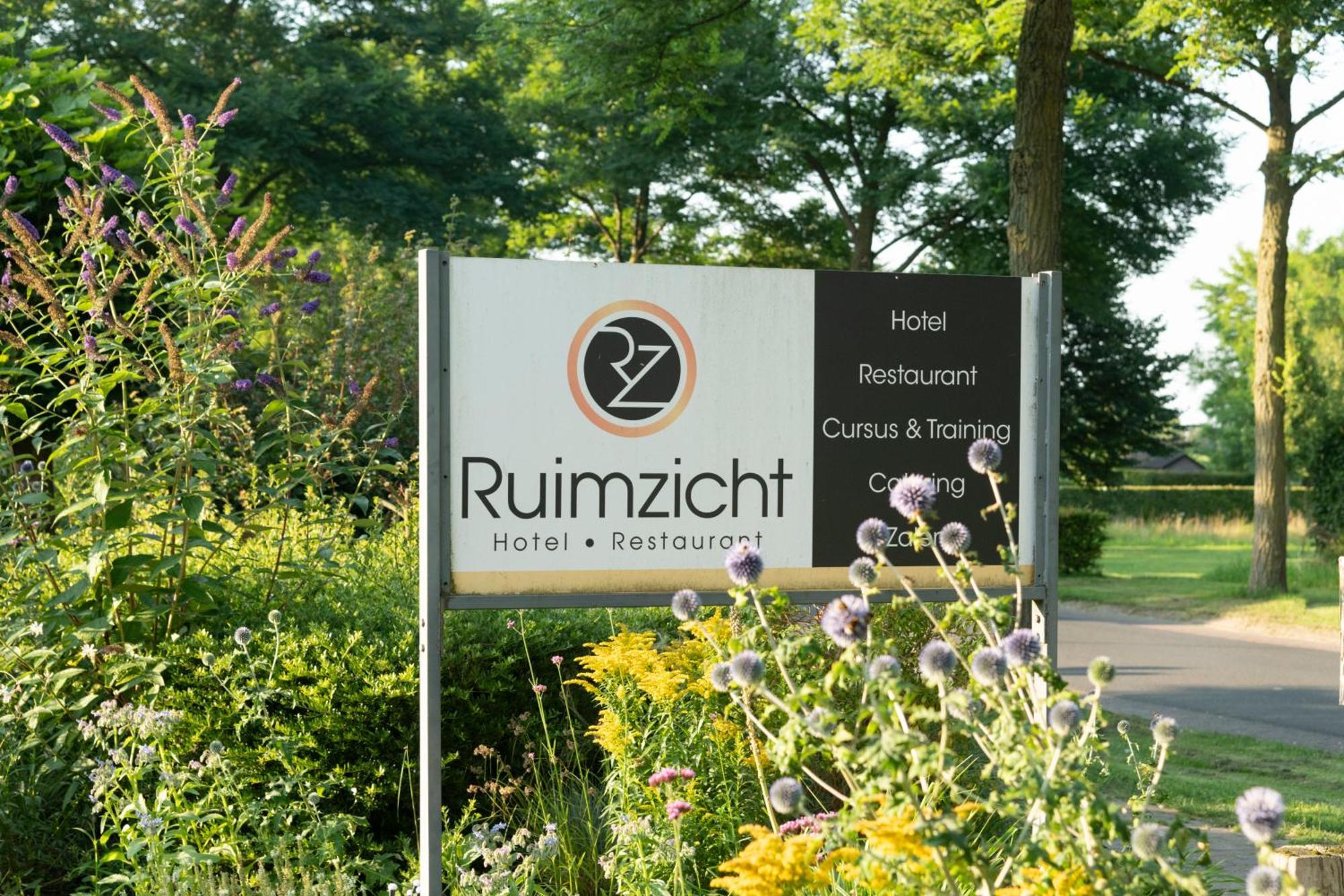 Hotel Restaurant Ruimzicht Zeddam Exterior foto